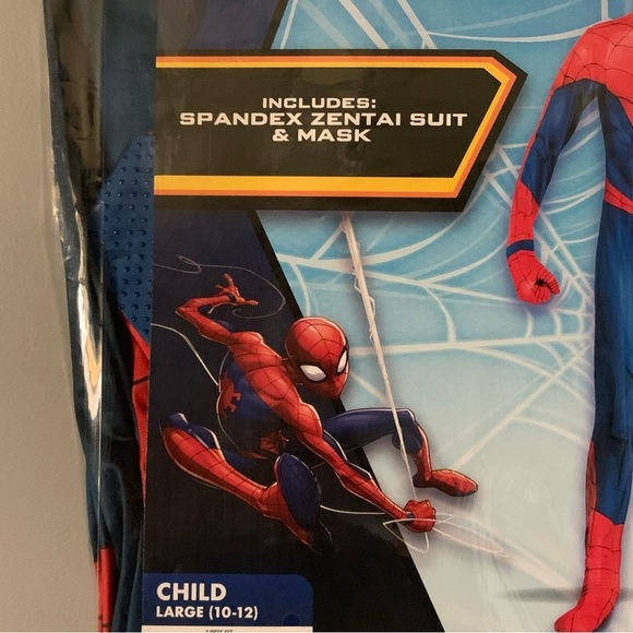 NWT. MARVEL Kids Spider-Man Superhero Costume - Picture 3 of 4